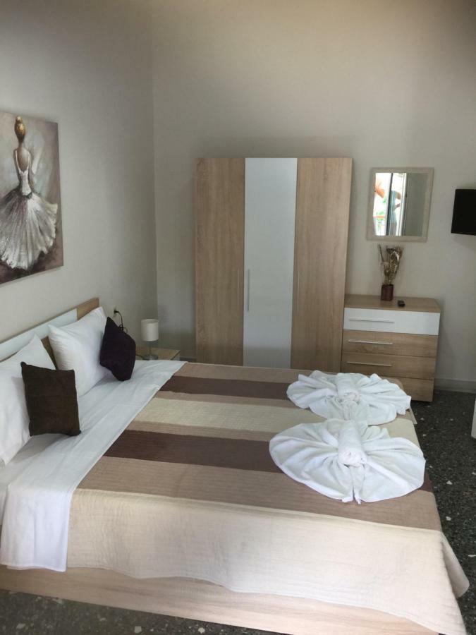 Periklis House Villa Nea Kallikrateia Екстериор снимка